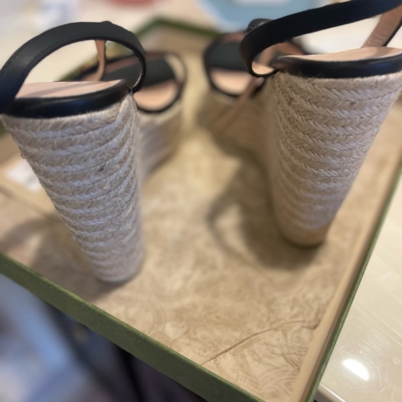 Brand new never worn only tried on to high for me diagnosed with knee issues - Picture 4 of 8